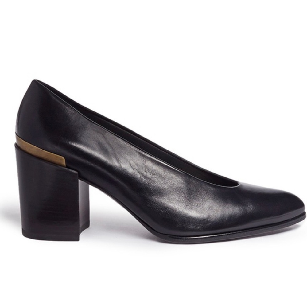 NEW IN BOX Stuart Weitzman Choke Up Chunky Heel Leather Pumps 9.5N